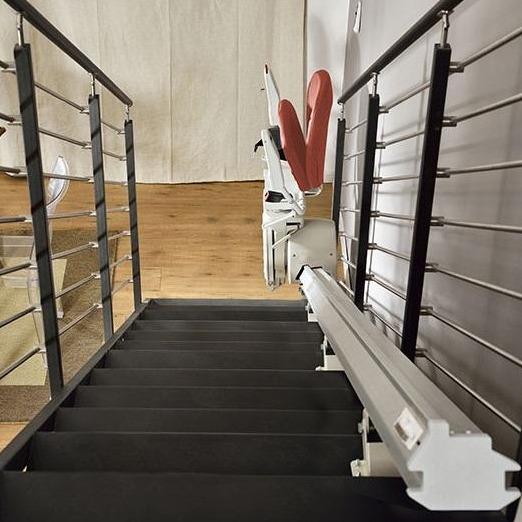 Silla Salvaescalera Electrica Recta Para Subir Escaleras para Personas con Discapacidad o Personas Mayores - Vitalefy