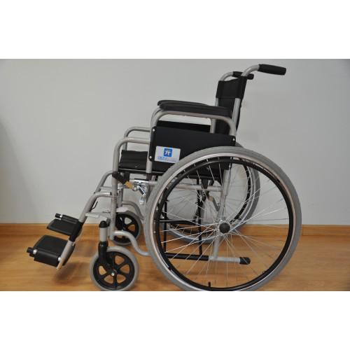 Silla De Ruedas De Acero Esmaltada De 18 Pulg (45.72 Cm) Gris Neumatica Pie Y Bra Demontables 120 Kg - Vitalefy